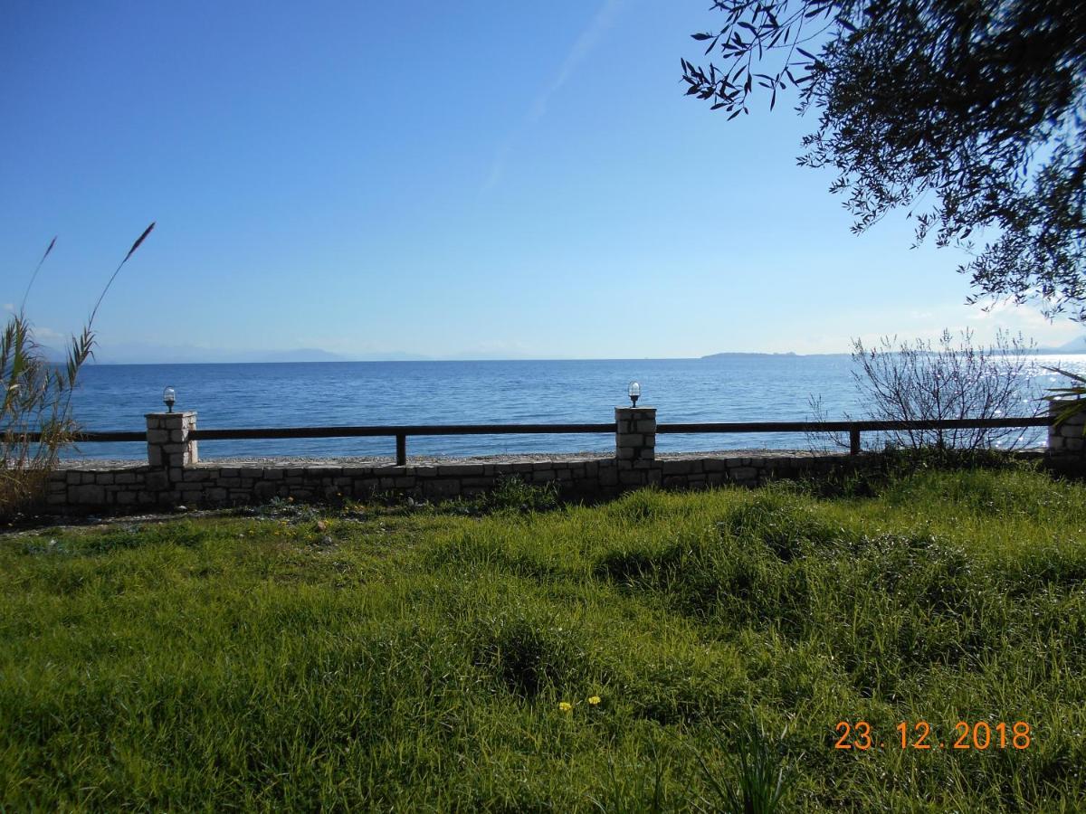 Lukia Barbati Mare Villa Bagian luar foto