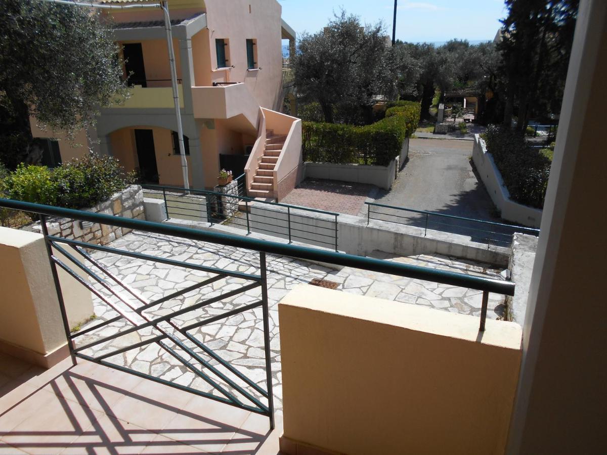Lukia Barbati Mare Villa Bagian luar foto