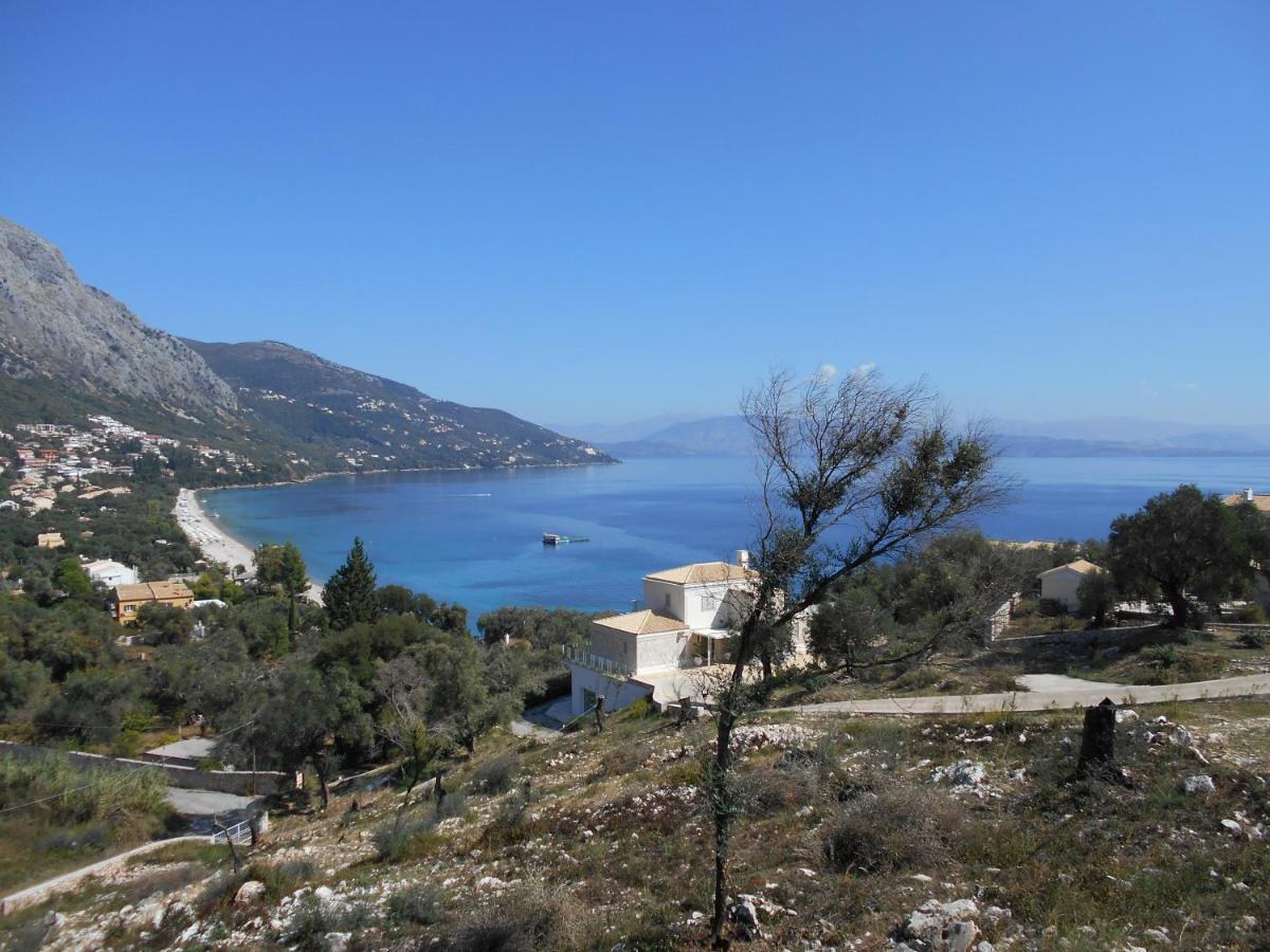 Lukia Barbati Mare Villa Bagian luar foto