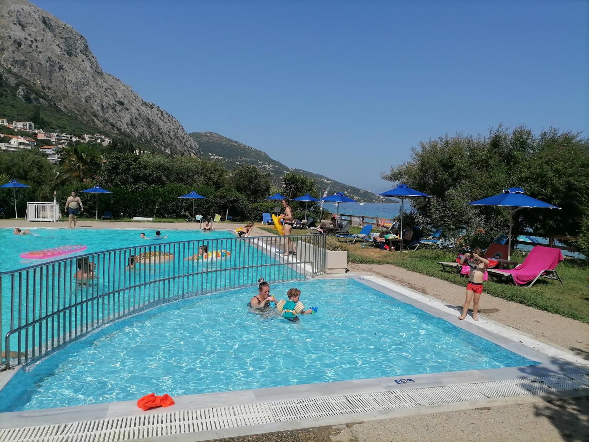 Lukia Barbati Mare Villa Bagian luar foto