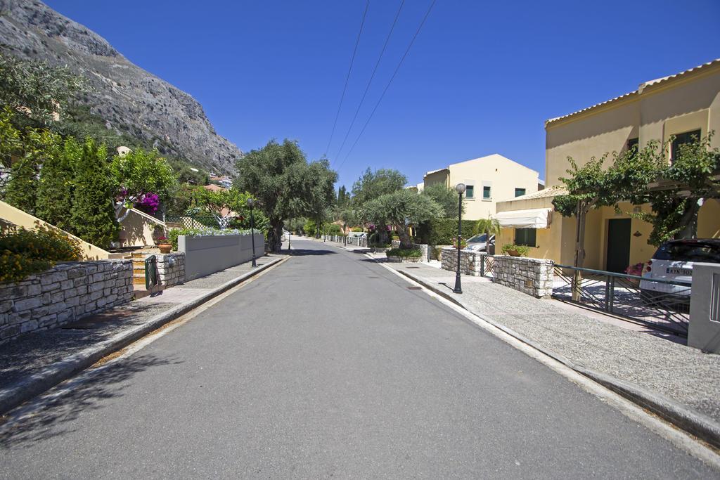 Lukia Barbati Mare Villa Bagian luar foto