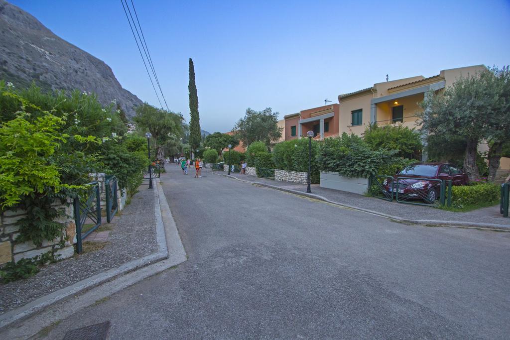 Lukia Barbati Mare Villa Bagian luar foto