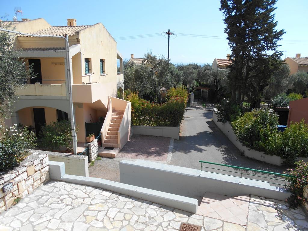 Lukia Barbati Mare Villa Bagian luar foto