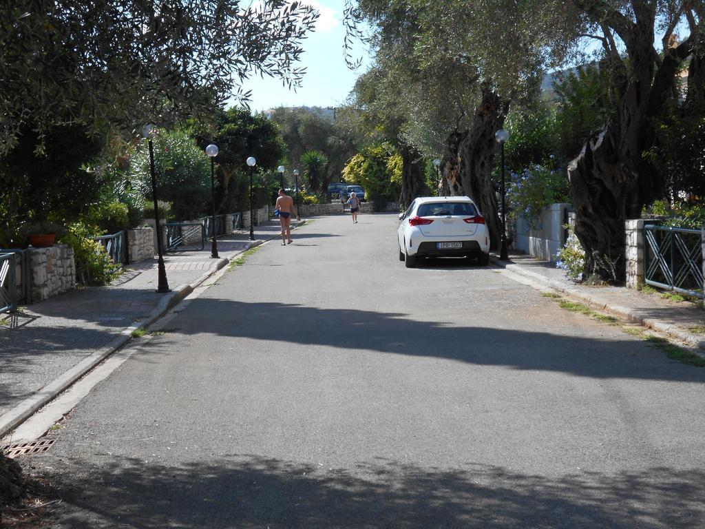Lukia Barbati Mare Villa Bagian luar foto